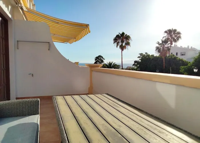 Deluxe Windsor Park Адехе